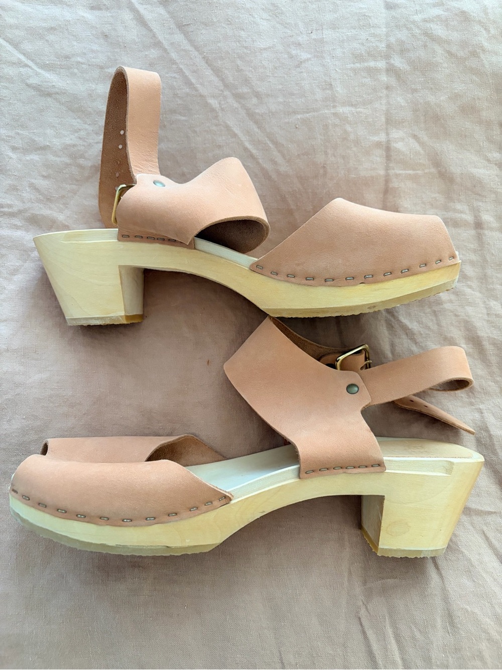 Bryr Spanish Peep-toe Clog - Picture 5 of 5